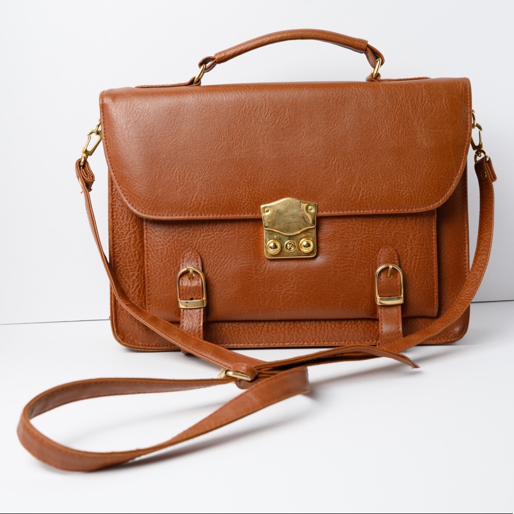 GUC Faux Leather Folio Crossbody Purse